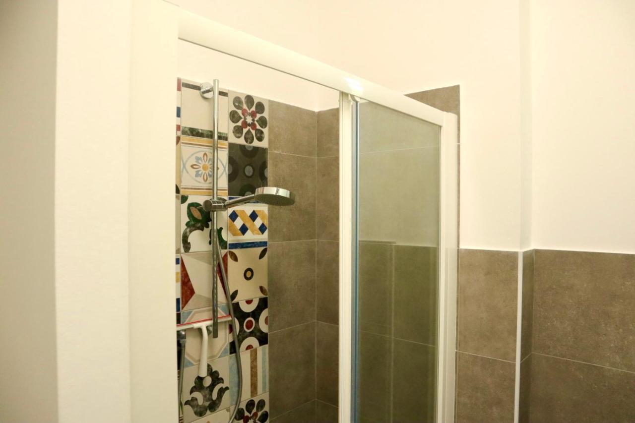A Due Passi Dal Centro & Parcheggio Gratuito Apartment Turin Exterior photo
